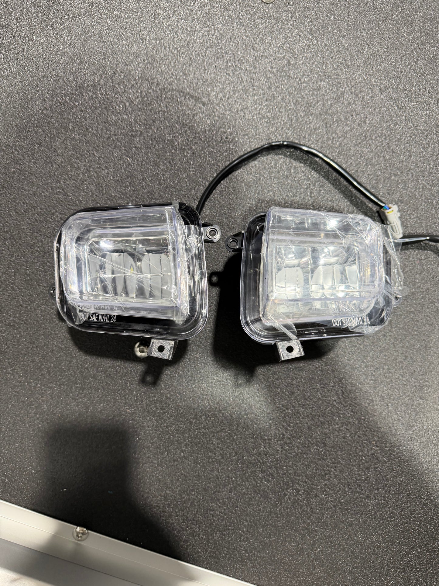 Denago OEM Replacement Headlights