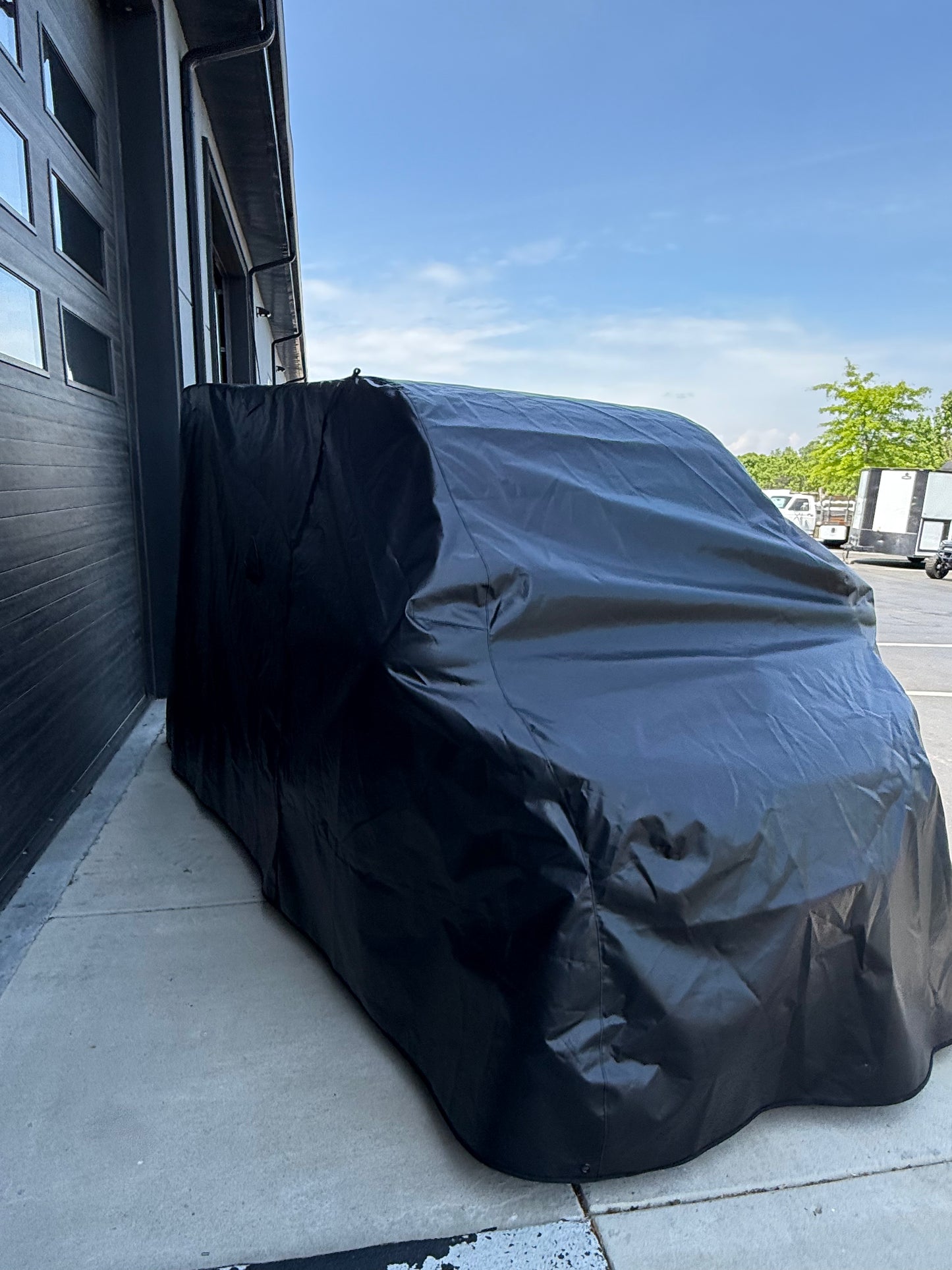 Denago City Vented Enclosure